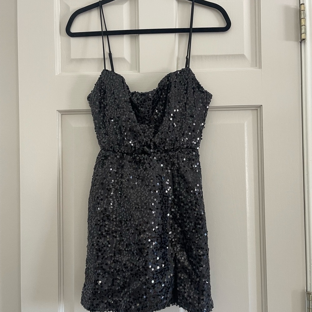 Lucy in the Sky black sequin mini dress size xs